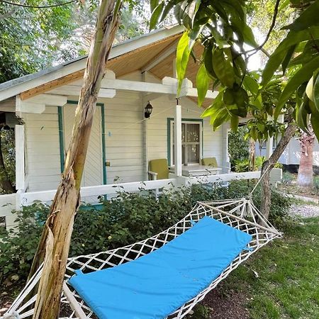 Bellerofon Beach Otel Чирали Екстериор снимка