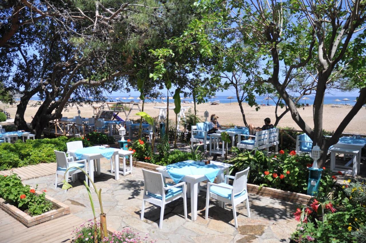 Bellerofon Beach Otel Чирали Екстериор снимка