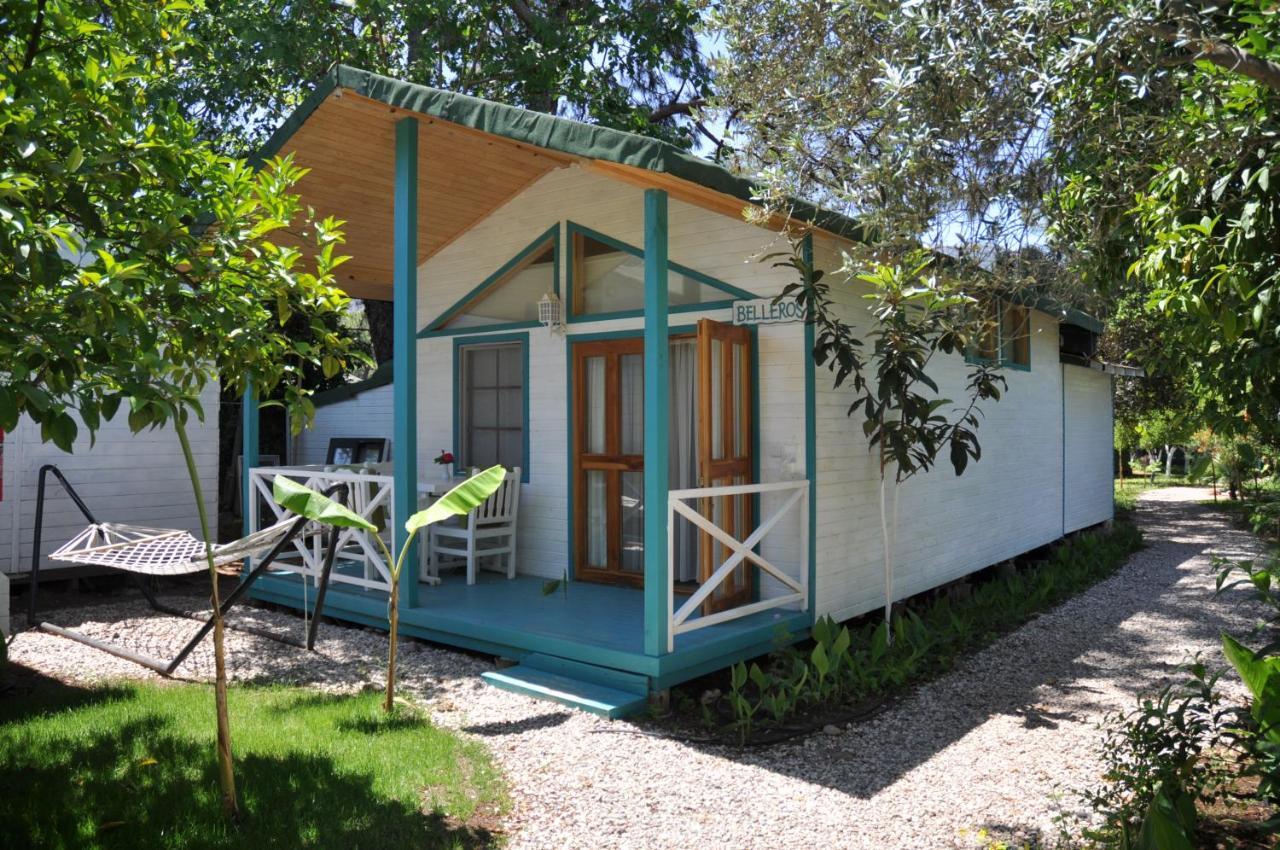 Bellerofon Beach Otel Чирали Екстериор снимка