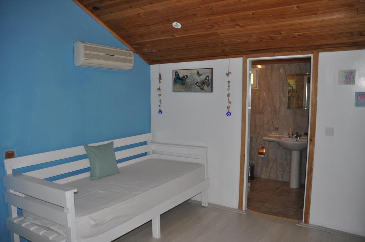 Bellerofon Beach Otel Чирали Екстериор снимка