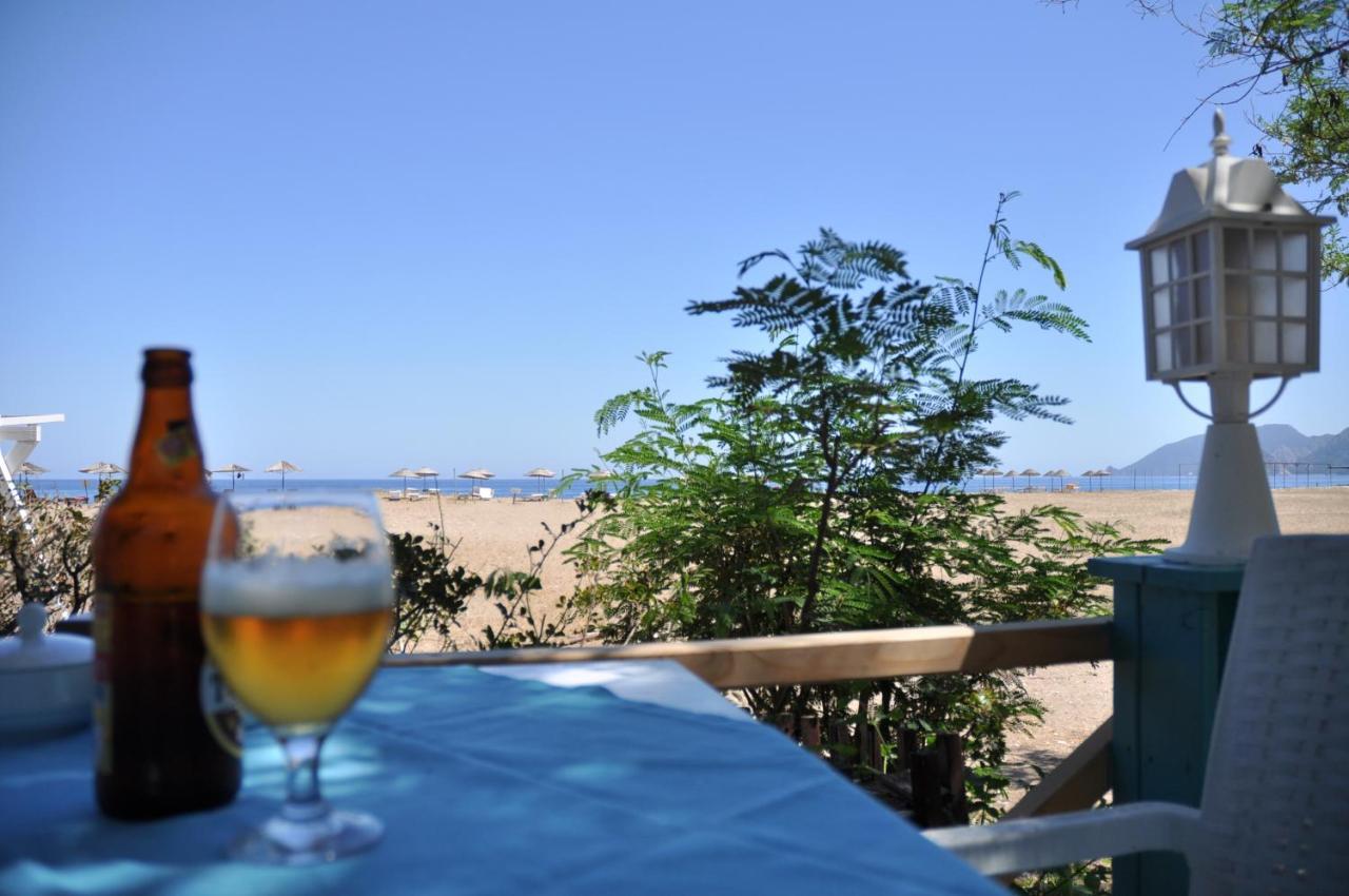 Bellerofon Beach Otel Чирали Екстериор снимка